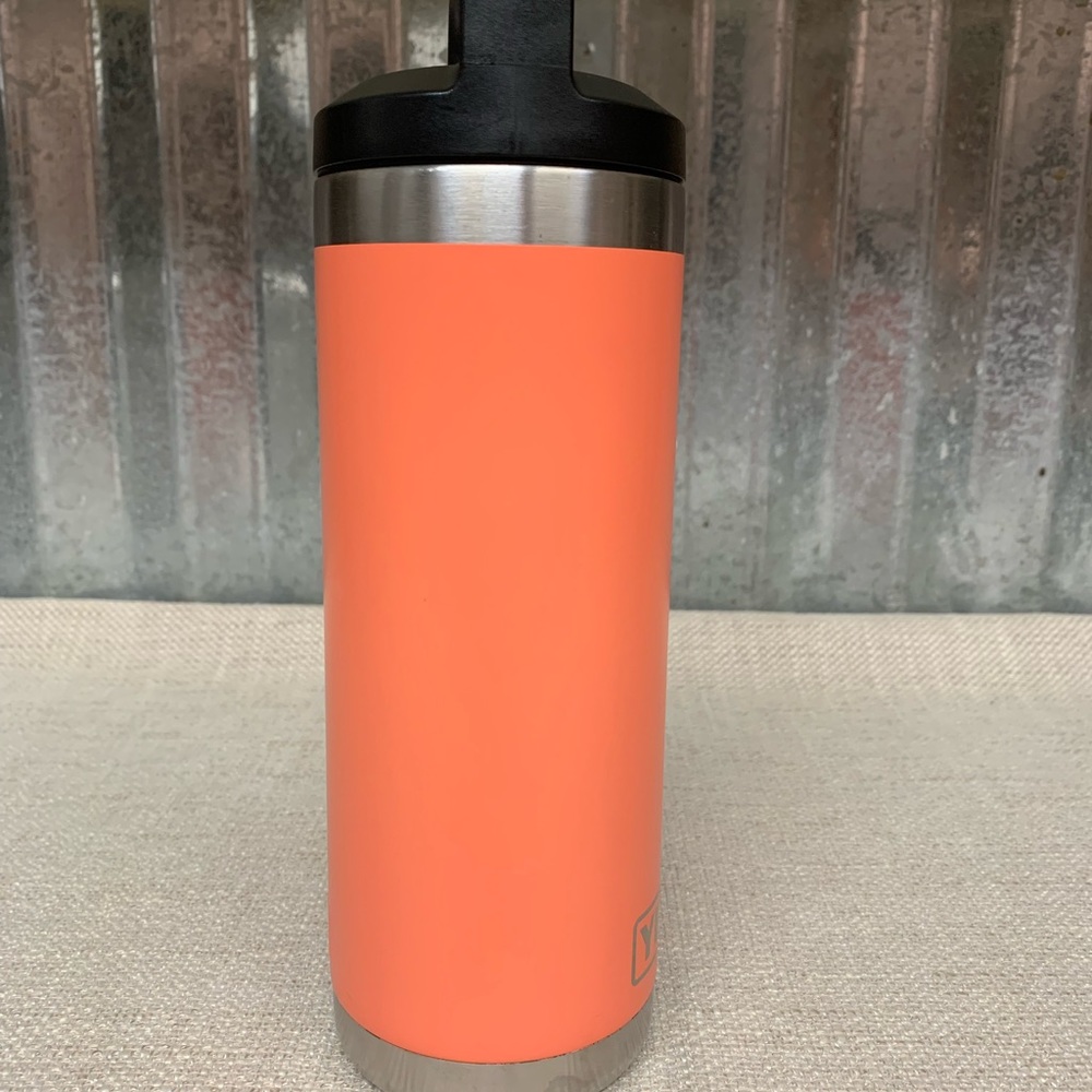 Yeti 18oz **LIMITED EDITION** LE Coral - Picture 2 of 8